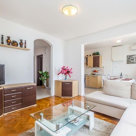 Apartment Lucky 1 Fiume Kültér fotó